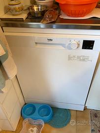 Lavastoviglie BEKO