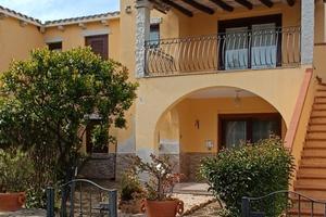 San Teodoro graziosa casa con giardino