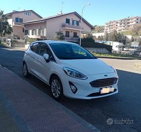 FORD FIESTA TITANIUM