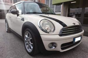 Mini Cooper D Clubman 1.6 16V Salt