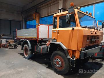 iveco pc 90 macchina operatrice 