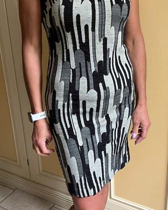 vestito nero e bianco donna