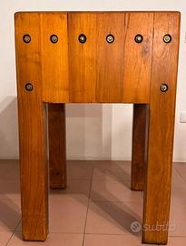 Ceppo di legno da macellaio
