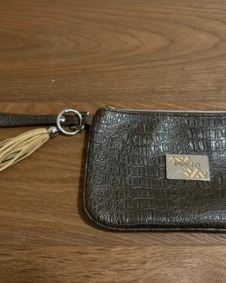 Pochette Pinko marrone effetto coccodrillo