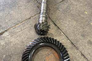 Coppia conica alfa romeo sz o alfa 75 turbo