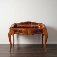 Scrittoio “bonheur-du-jour”