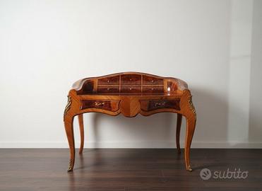 Scrittoio “bonheur-du-jour”