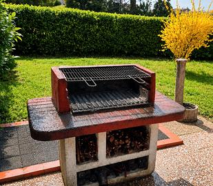 BARBECUE IN MURATURA