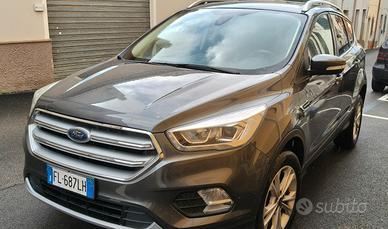 Ford Kuga 1.5 TDI titanium