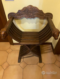 Sedia Poltrona Savonarola in Legno Intagliato