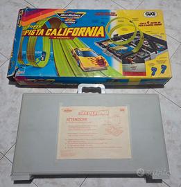 super pista California Micro Machines Gig