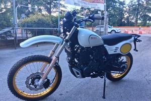 PROMO SWM SILVER VASE T 650cc WHITE