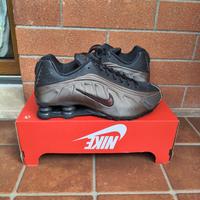 Scarpe Nike Shox R4 Numero 39