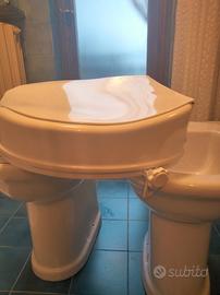 Vaso scarico a terra+sedile+bidet H50