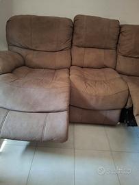 Divano due zone relax + settimanale
