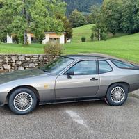 Porsche 924
