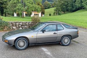 Porsche 924