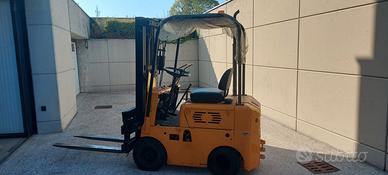 CARRELLO ELEVATORE OM DM15