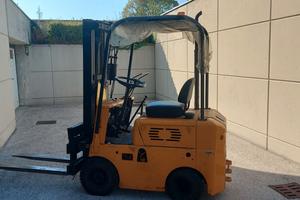 CARRELLO ELEVATORE OM DM15