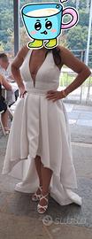 Abito da sposa asimmetrico 
