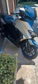 Yamaha tmax 2018