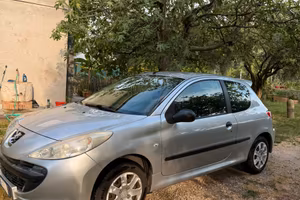 Peugeot 206 +