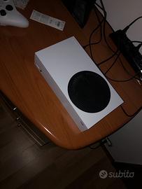 Xbox Serie S Nuova Con controller e fili