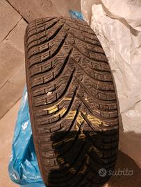 ruote invernali 185 65 R 15