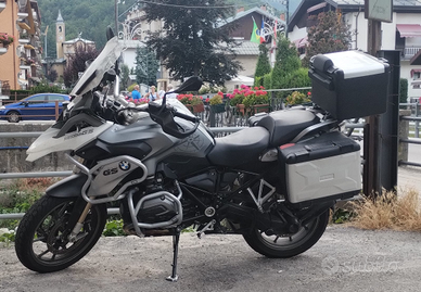 R 1200 gs