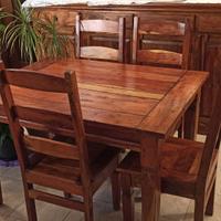 Tavolo in acacia