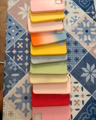Stock cover iPhone 11 colorate – lotto 10/12