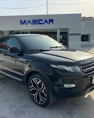 LAND ROVER Range Rover Evoque 2.2 TD4 5p. Pure T