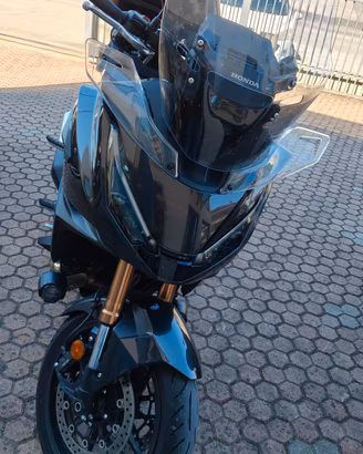 HONDA NT 1100  e.s. Travel full 2025