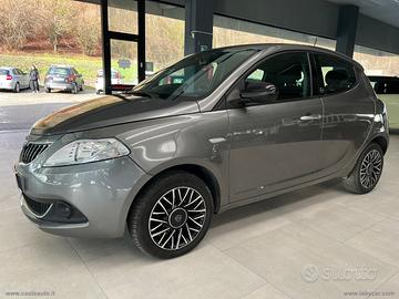 LANCIA Ypsilon 1.2 69 CV 5p. GPL Ecochic Silver 5