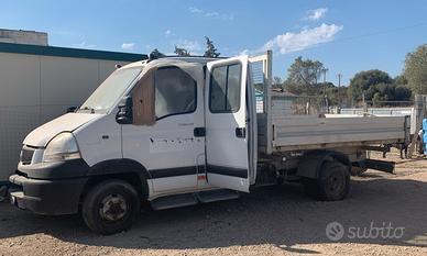 Autocarro Renaul Truks