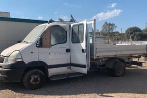 Autocarro Renaul Truks