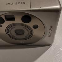 macchina fotografica canon IXUS Z50