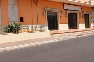 Locale Commerciale a Ugento