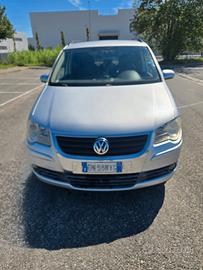 volkswagen touran 7 posti