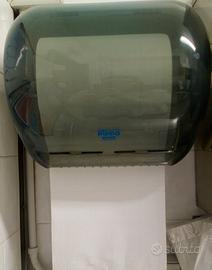 2 dispenser marca PIPPO porta rotoloni