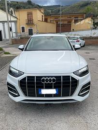 Audi Q5 35 tdi mhev s tronic business advanced