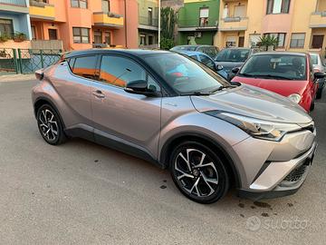 Toyota CHR 1800  hibrida