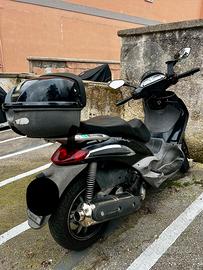 Scooter piaggio beverly 500