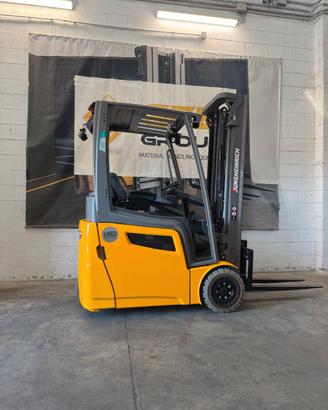 Carrello Elevatore Jungheinrich  EFG 215 LI-ION.