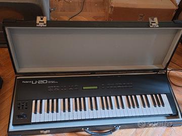 Roland U-20 RS-PCM Keyboard - Vintage anni '80