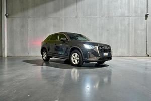 Audi Q2 35 2.0 tdi Business quattro s-tronic