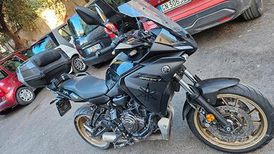 Yamaha Tracer 7 – 2023 – 14.300 KM – COME NUOVA