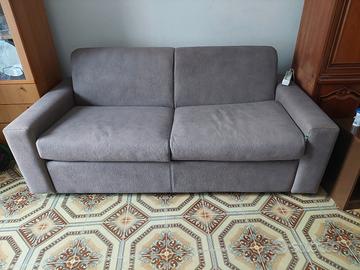 Divano letto matrimoniale richiudibile salvaspazio
