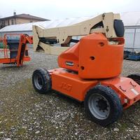 Piattaforma JLG LIFT E400AJP