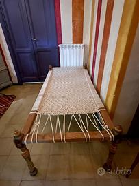 Letto Antico ’800 II – Origine Iraniana o Indiana